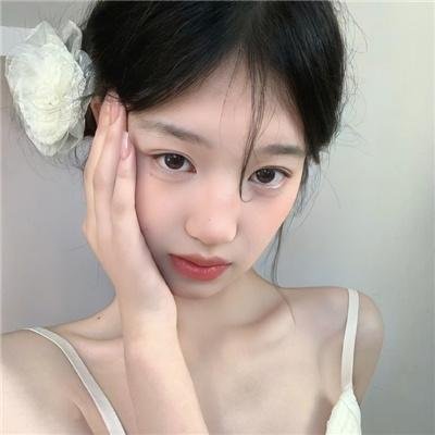 密室艳尸